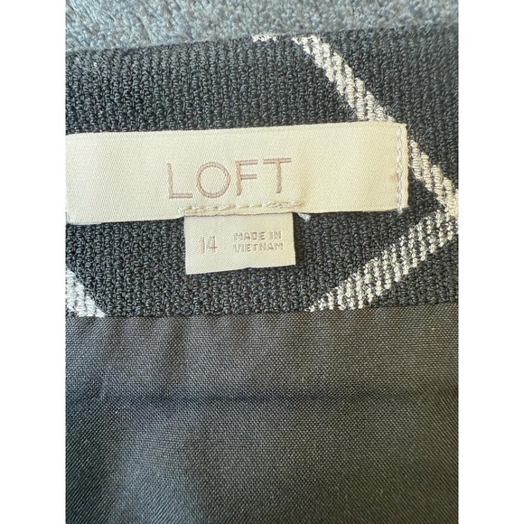 LOFT Skirt Womens Size 14 Black White Plaid Mini Zipper Lined Preppy Chic - Picture 3 of 7